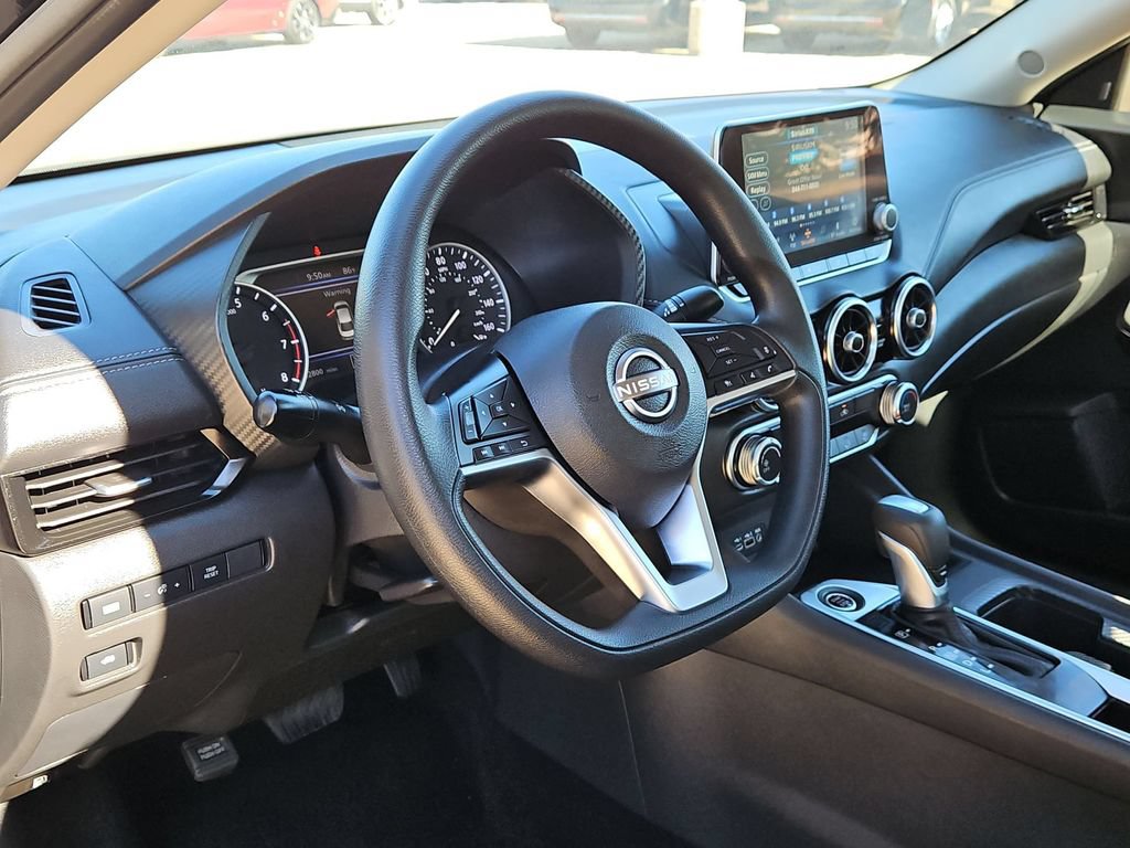 Used 2025 Nissan Sentra SV FWD image 15