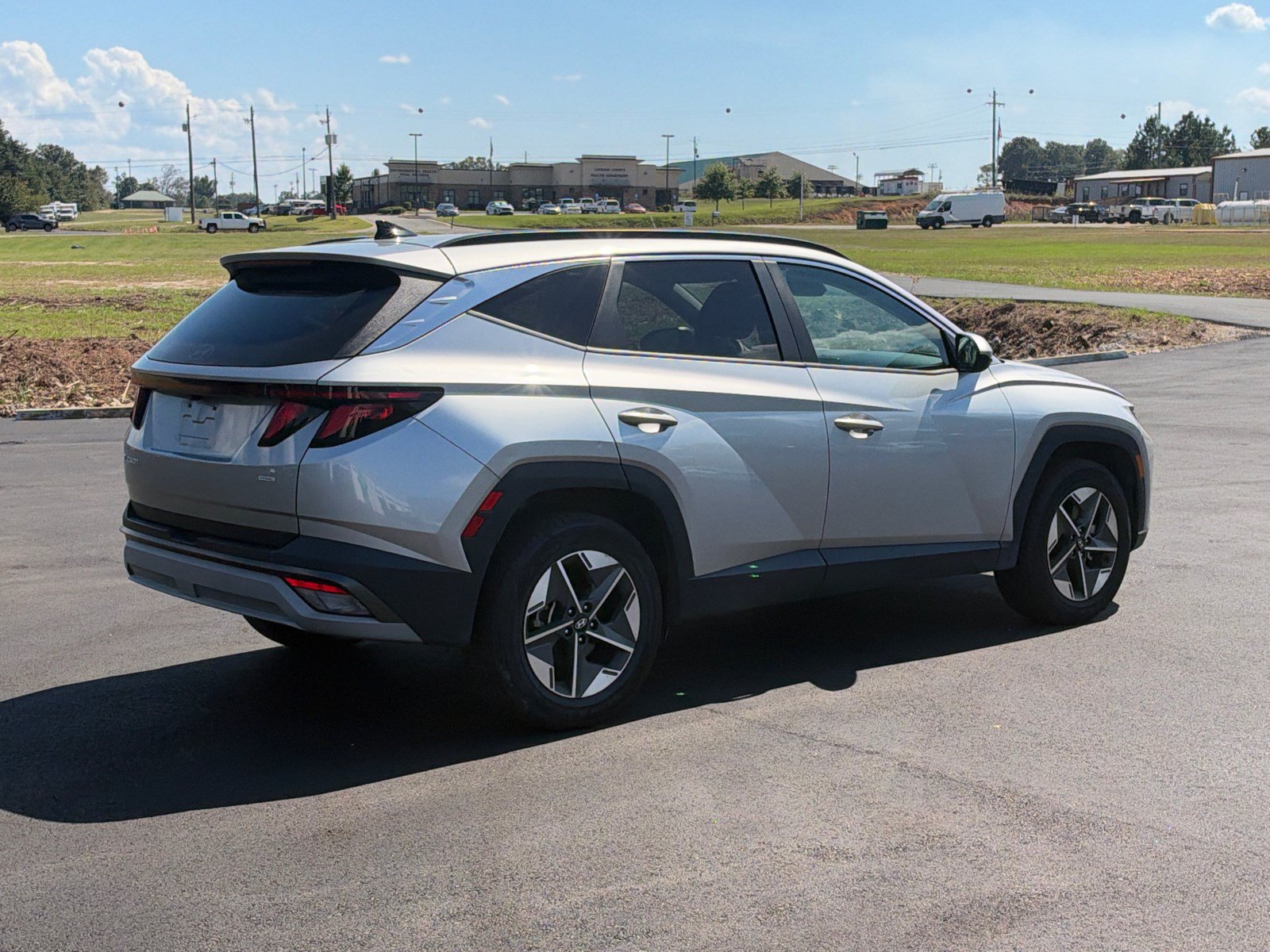 Used 2025 Hyundai Tucson SEL AWD/4WD image 5