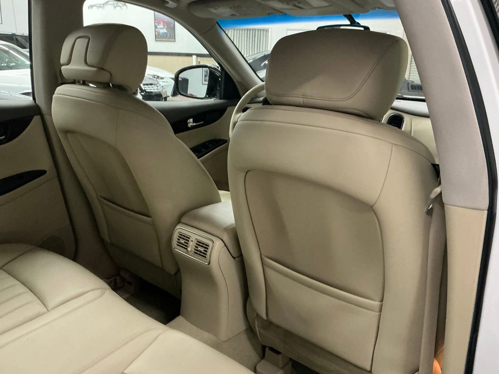 Used 2010 INFINITI EX35 Journey image 14