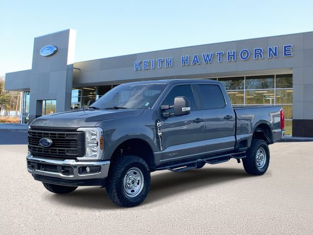 Certified 2025 Ford F250 XL w/ XL Off-Road Package AWD/4WD image 3