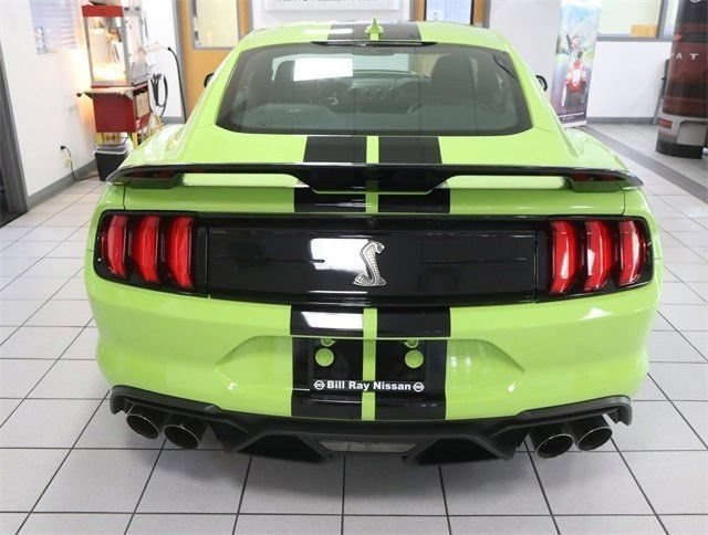 Used 2020 Ford Mustang Shelby GT500 w/ Technology Package RWD image 5