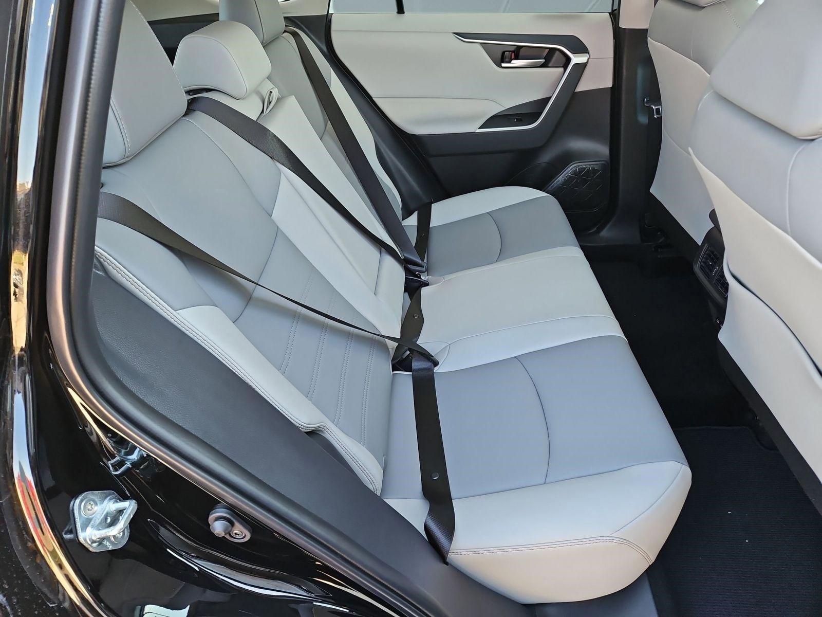 New 2025 Toyota RAV4 XLE Premium image 31