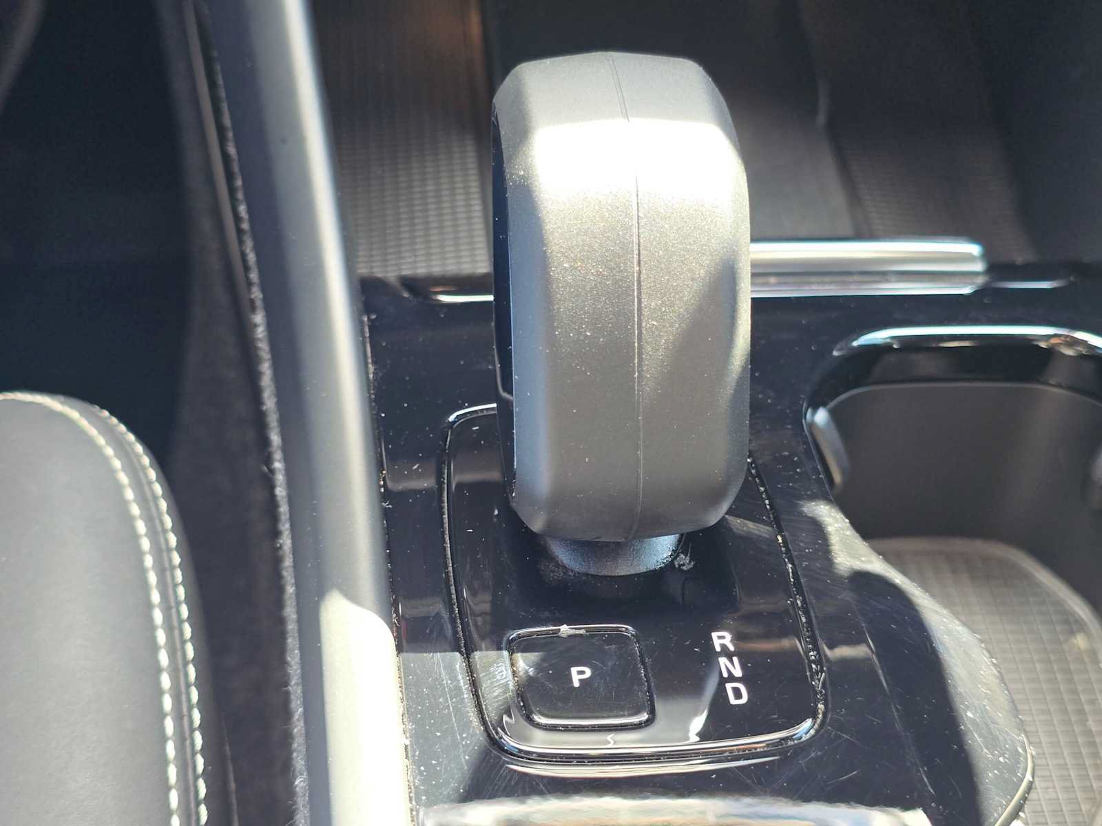 Certified 2023 Volvo C40 P8 Recharge Plus w/ Climate Package AWD/4WD image 31