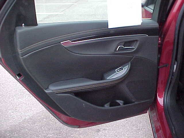 Used 2020 Chevrolet Impala LT w/ LT Convenience Package FWD image 17