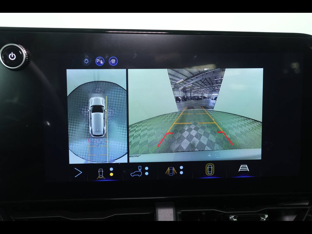 New 2027 Chevrolet Equinox RS w/ Safety and Technology Package AWD/4WD image 28