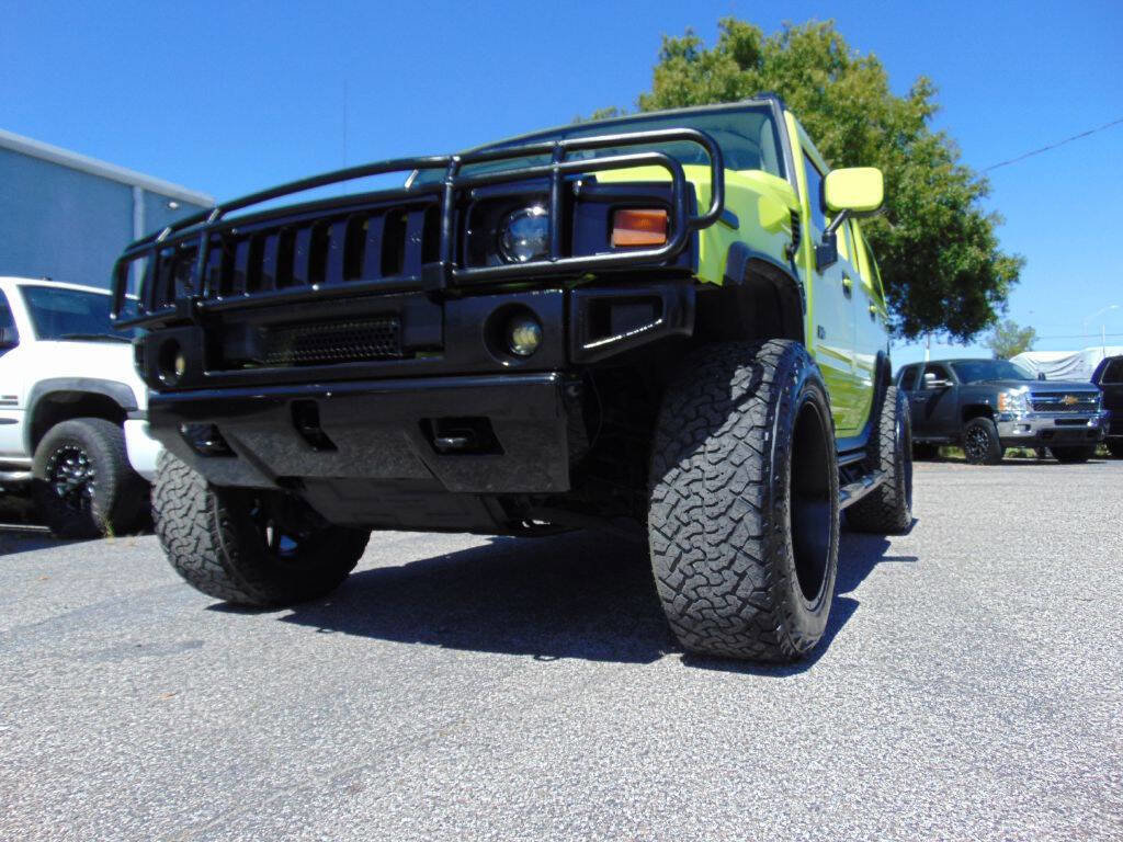 Used 2004 HUMMER H2 w/ Preferred Equipment Group image 6