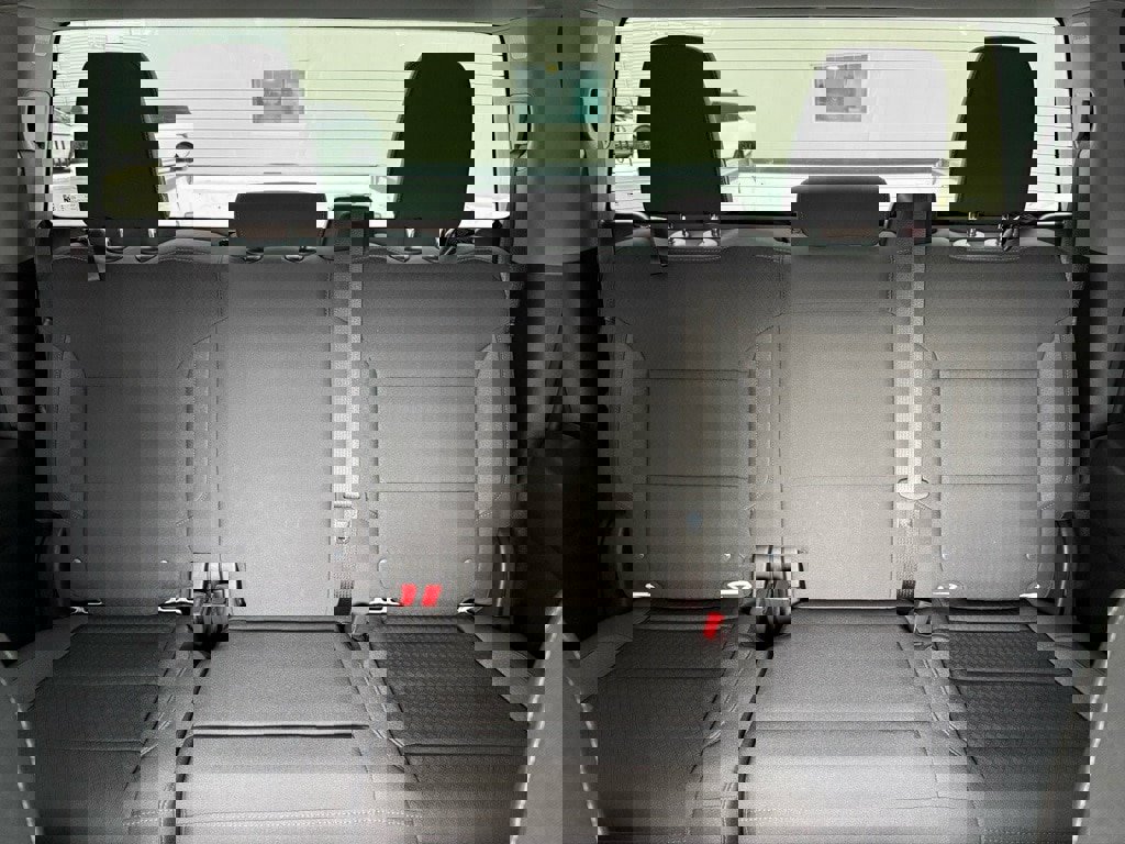 Used 2025 Chevrolet Silverado 2500 Custom w/ Custom Convenience Package image 34