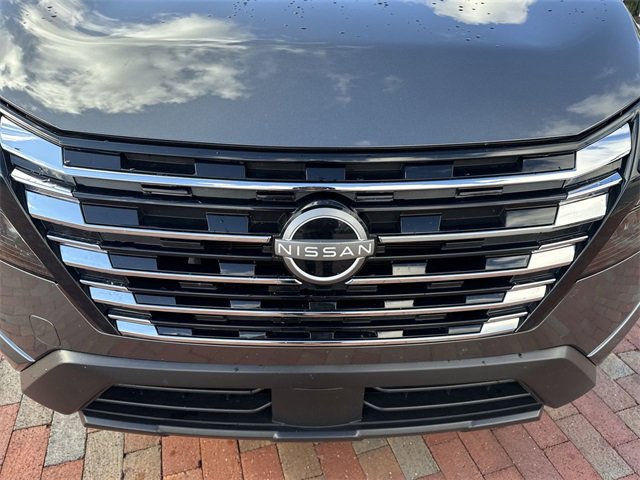 Used 2024 Nissan Rogue SV w/ SV Premium Package image 22