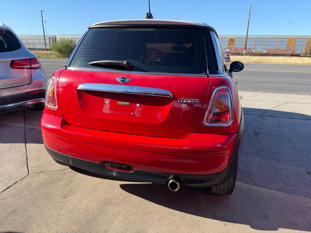 Used 2009 MINI Cooper Hardtop image 14