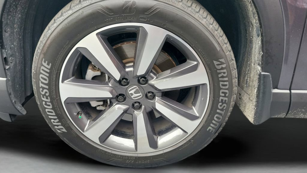 Used 2023 Honda Pilot Elite image 3