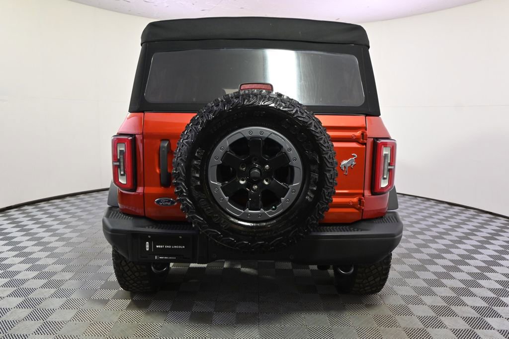 Used 2022 Ford Bronco Badlands image 5