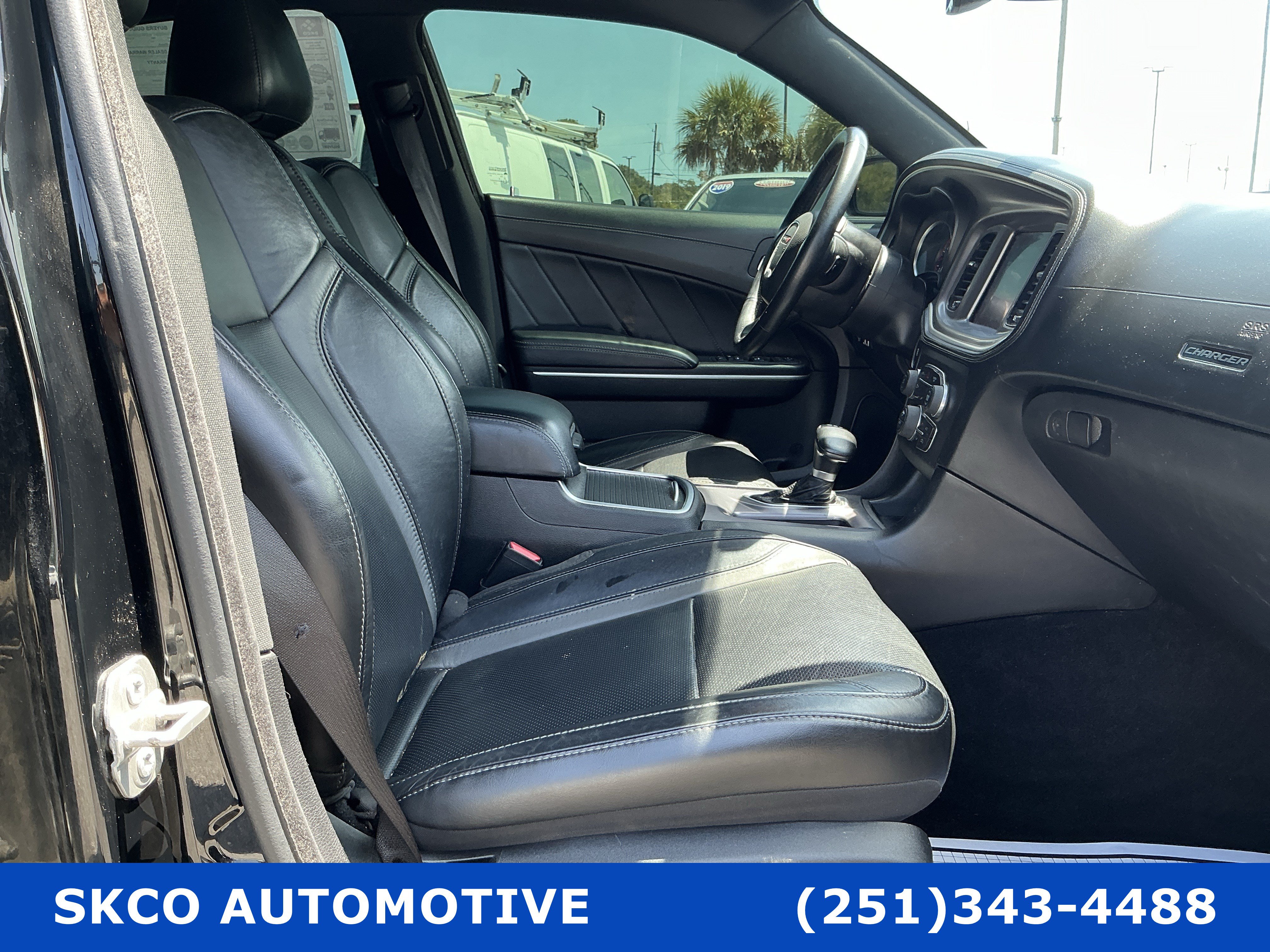 Used 2022 Dodge Charger SXT w/ Plus Group RWD image 13