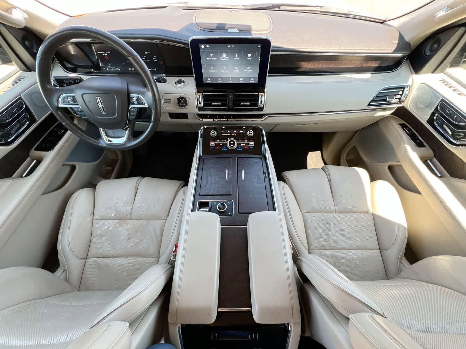 Used 2018 Lincoln Navigator Reserve w/ Technology Package AWD/4WD image 15