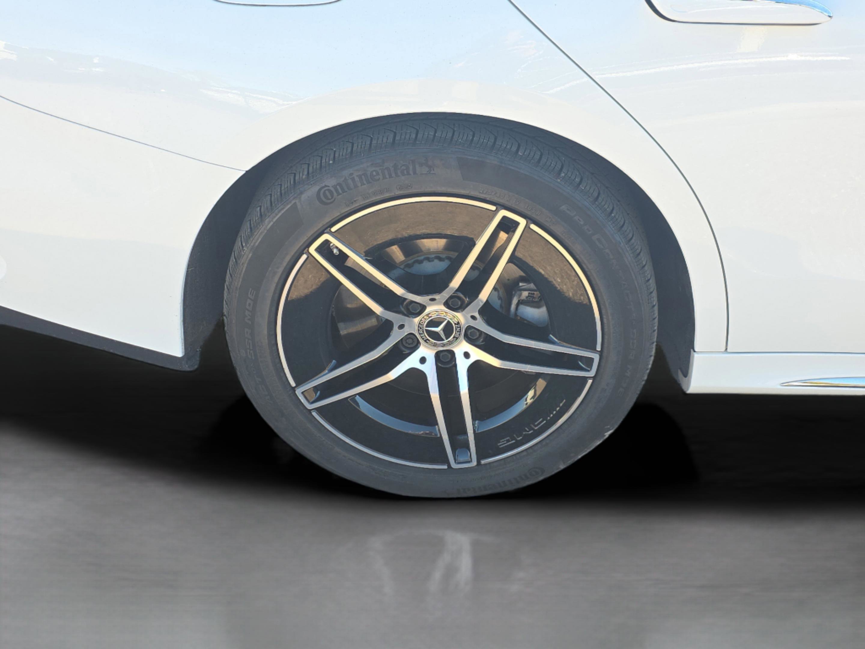 Used 2024 Mercedes-Benz E 450 4MATIC Sedan image 8