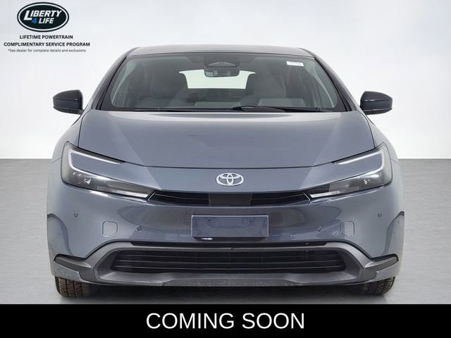 Used 2025 Toyota Prius LE image 8