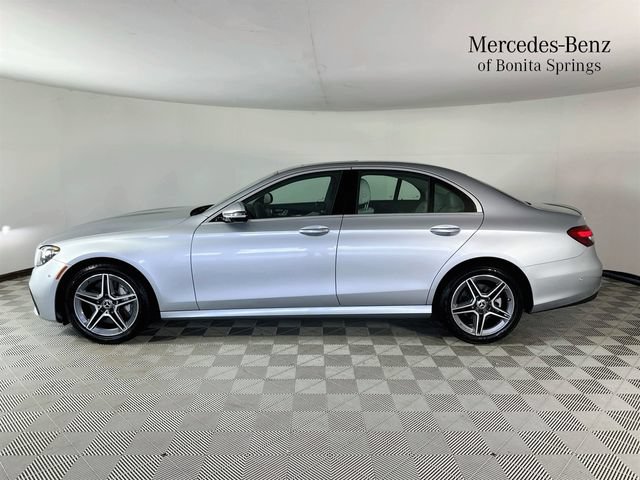 Certified 2022 Mercedes-Benz E 350 4MATIC Sedan image 4