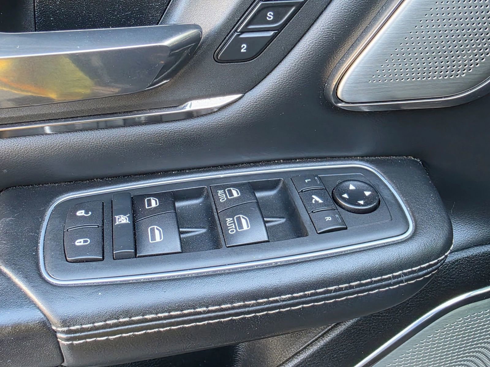 Used 2020 RAM 1500 Limited AWD/4WD image 23