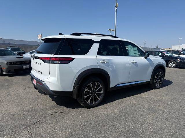 New 2026 Nissan Pathfinder Platinum w/ Cargo Package AWD/4WD image 6