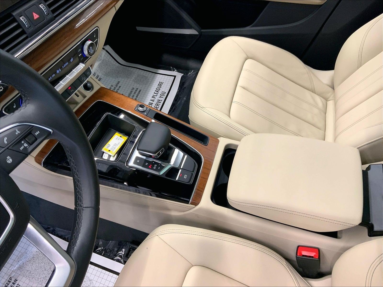 Certified 2023 Audi Q5 2.0T Premium Plus w/ Premium Plus Package AWD/4WD image 16