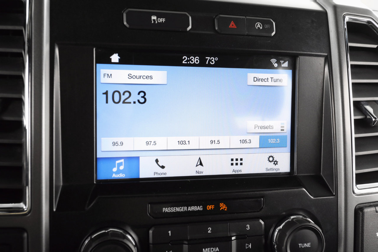 Used 2016 Ford F150 XLT w/ Equipment Group 302A Luxury image 18