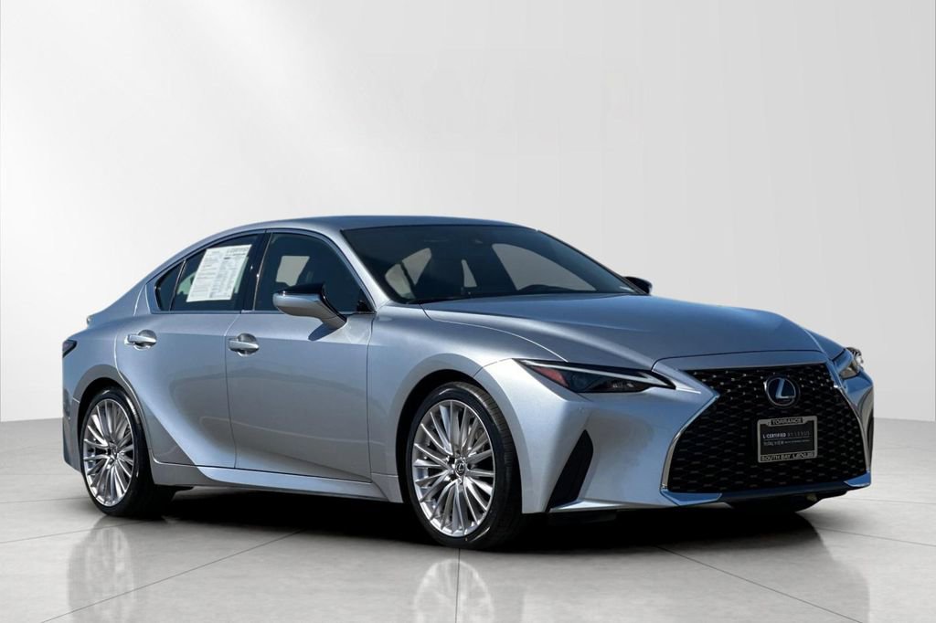Certified 2023 Lexus IS 300 w/ Premium Package image 8