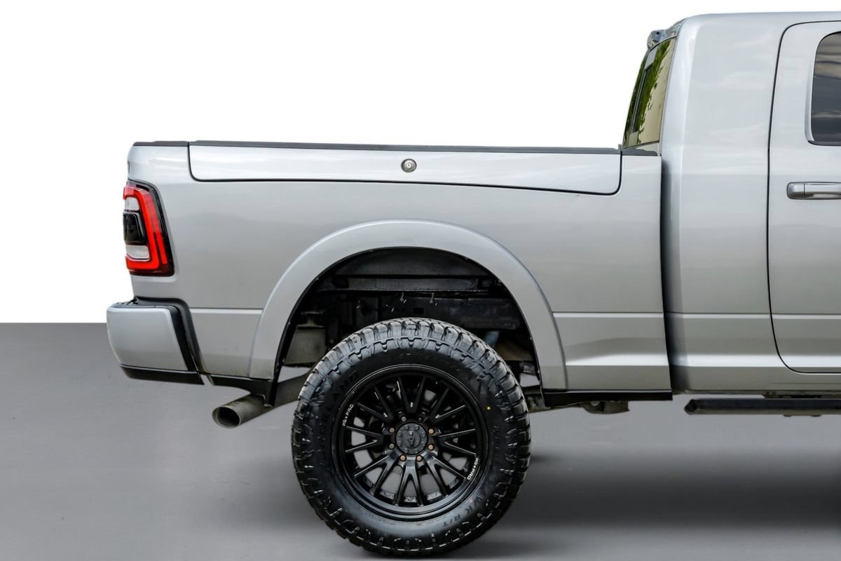 Used 2024 RAM 2500 Limited AWD/4WD image 6