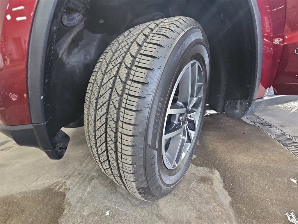 Used 2020 Jeep Grand Cherokee Limited w/ Trailer Tow Group IV image 31