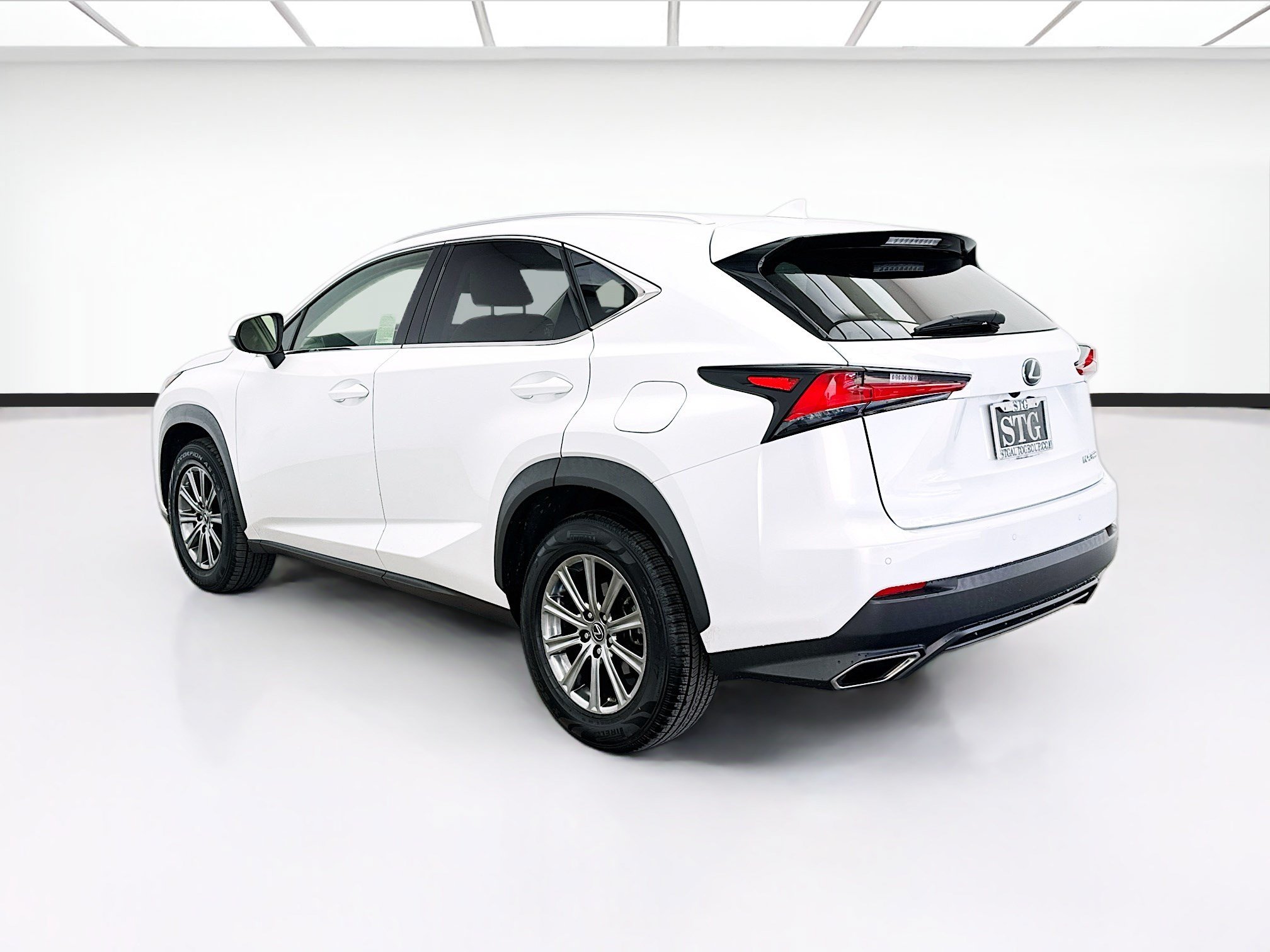 Used 2019 Lexus NX 300 FWD w/ Comfort Package image 6