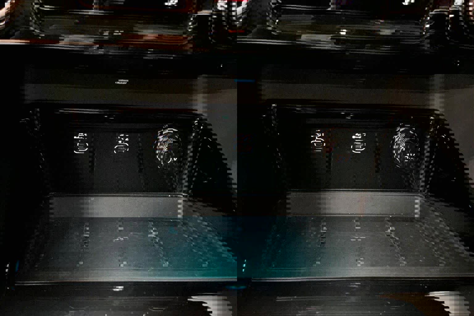 Used 2025 Audi Q5 Premium Plus w/ Premium Plus image 36