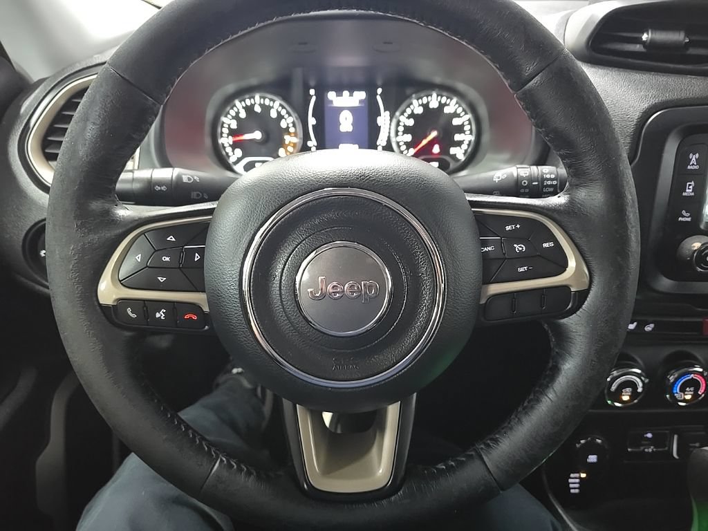 Used 2016 Jeep Renegade Latitude w/ Cold Weather Group AWD/4WD image 21