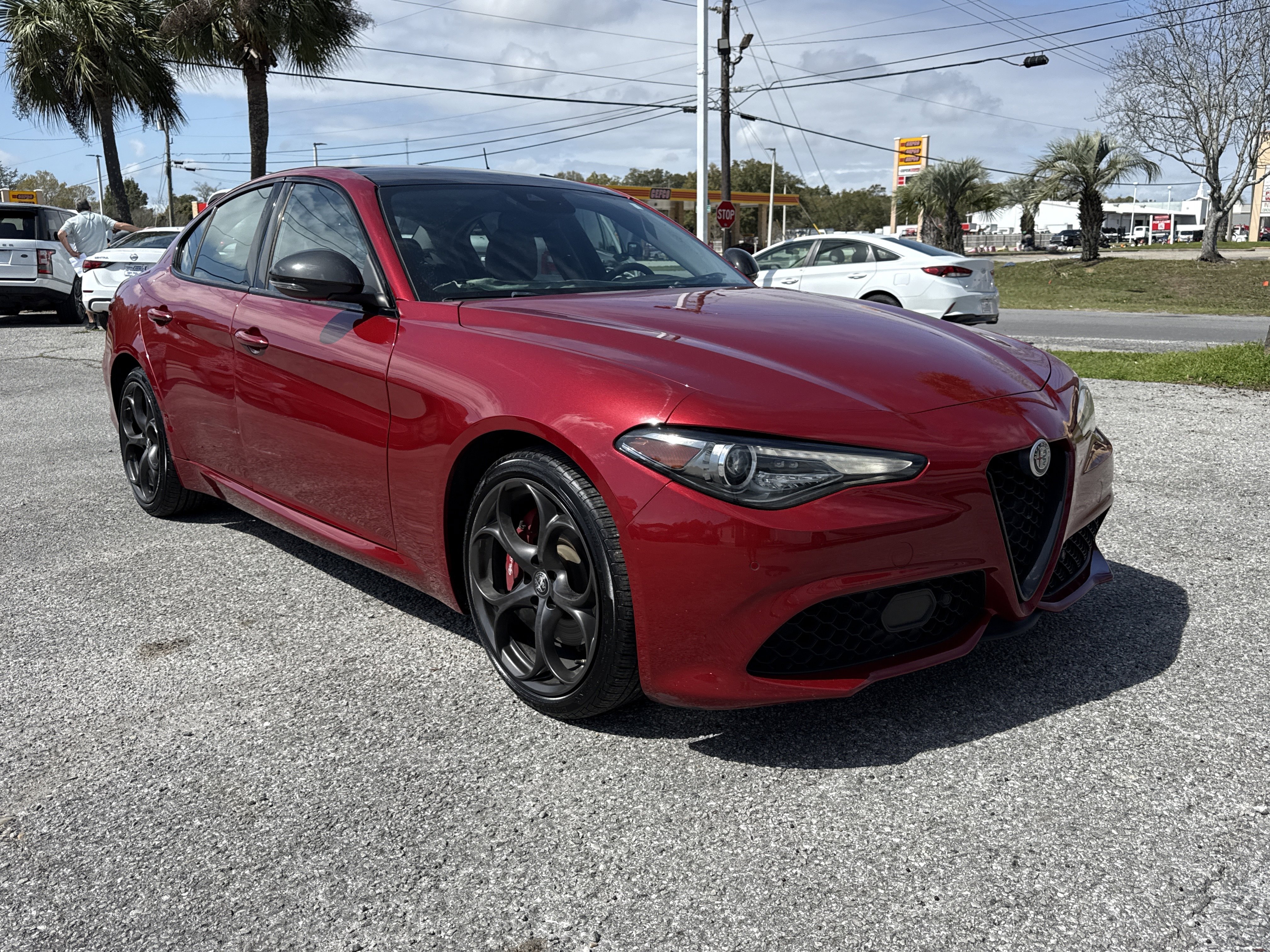Used 2018 Alfa Romeo Giulia Ti Sport w/ Quick Order Package 22S Sport AWD/4WD image 7