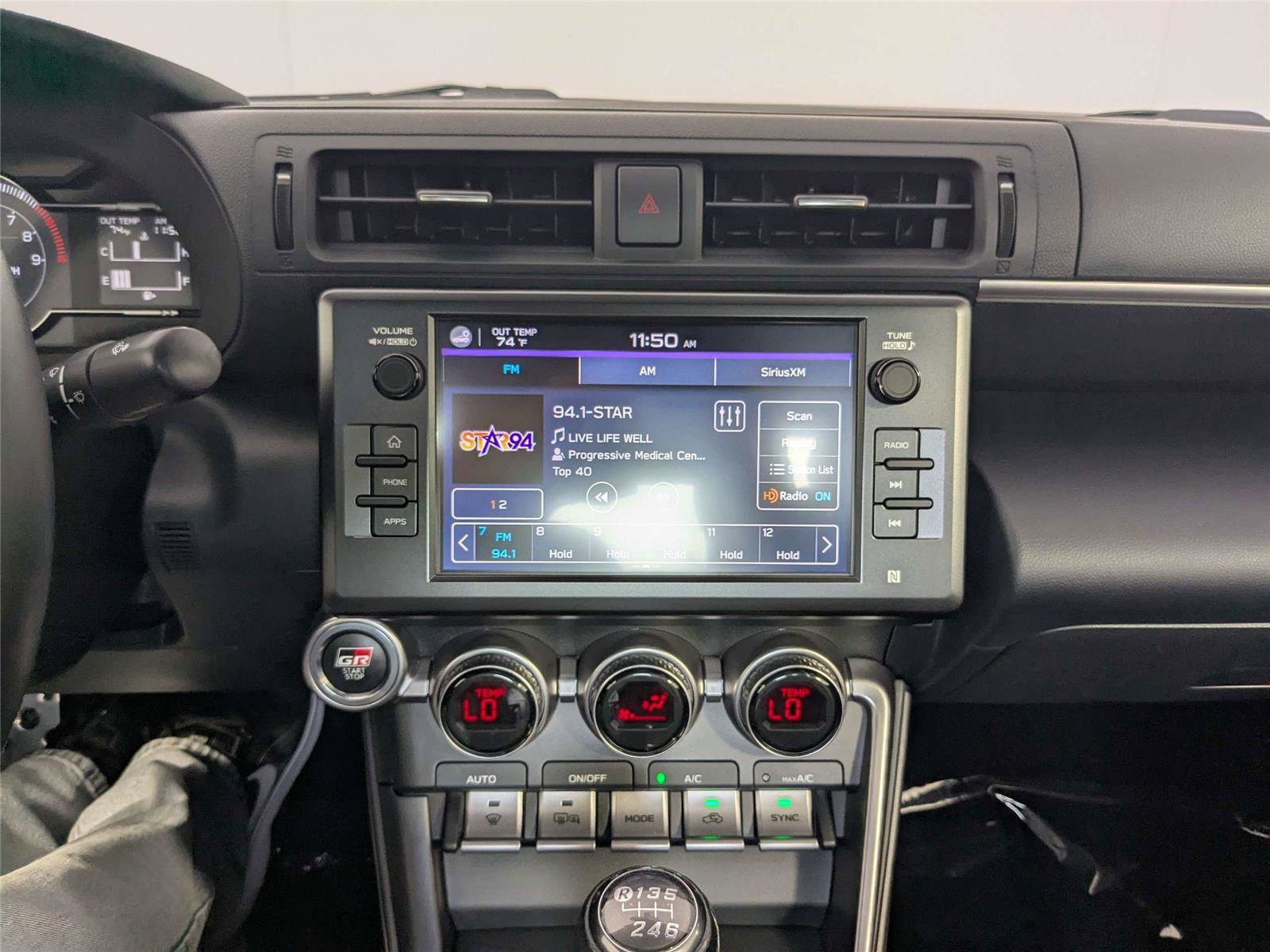 Used 2024 Toyota GR86 Premium RWD image 39