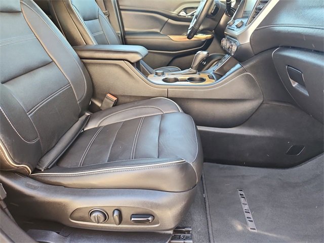 Used 2019 GMC Acadia Denali w/ Technology Package image 28