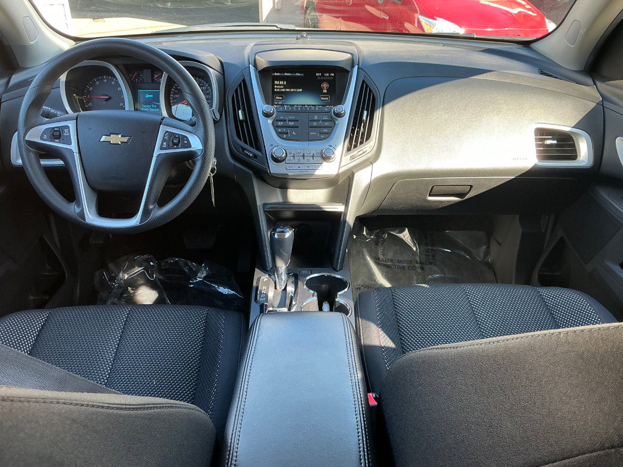 Used 2017 Chevrolet Equinox LT image 17