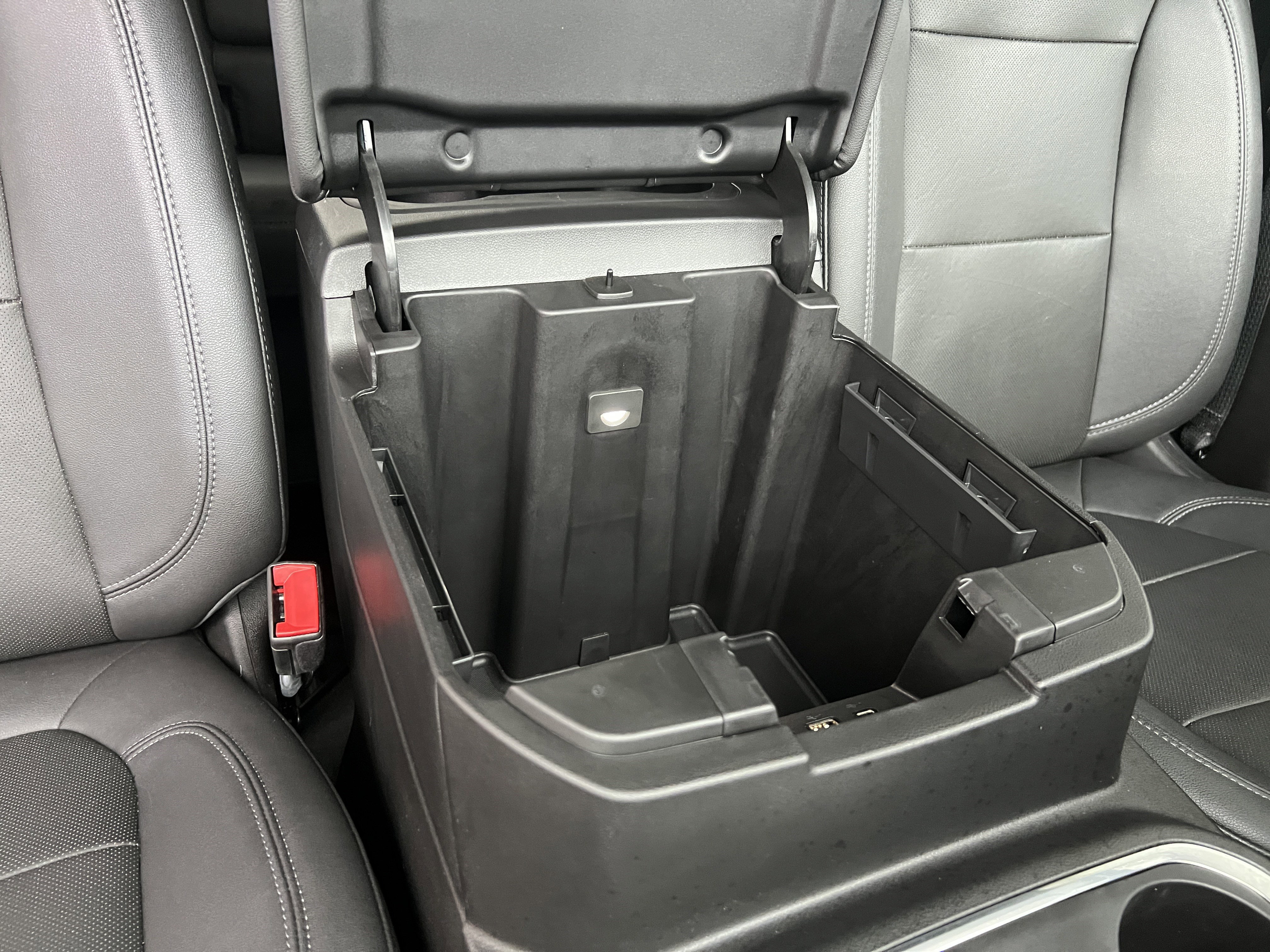 Used 2021 Chevrolet Silverado 3500 LTZ w/ LTZ Premium Package image 25