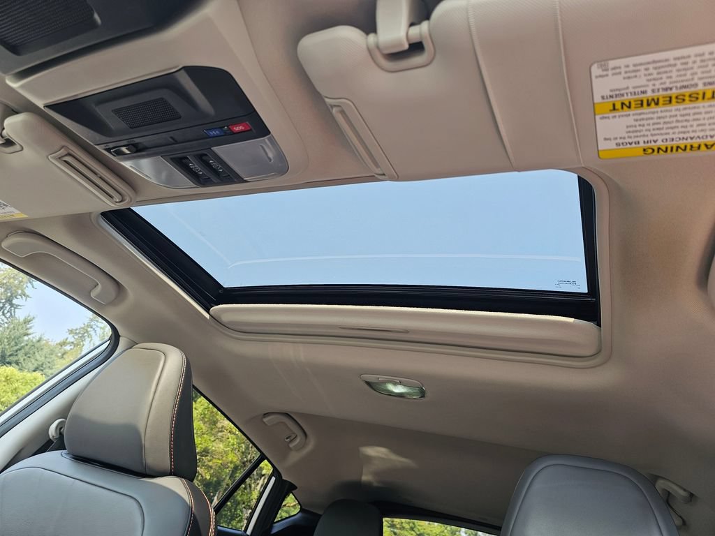 Used 2024 Subaru Crosstrek 2.5i Limited w/ Crosstrek Mirror Package AWD/4WD image 21
