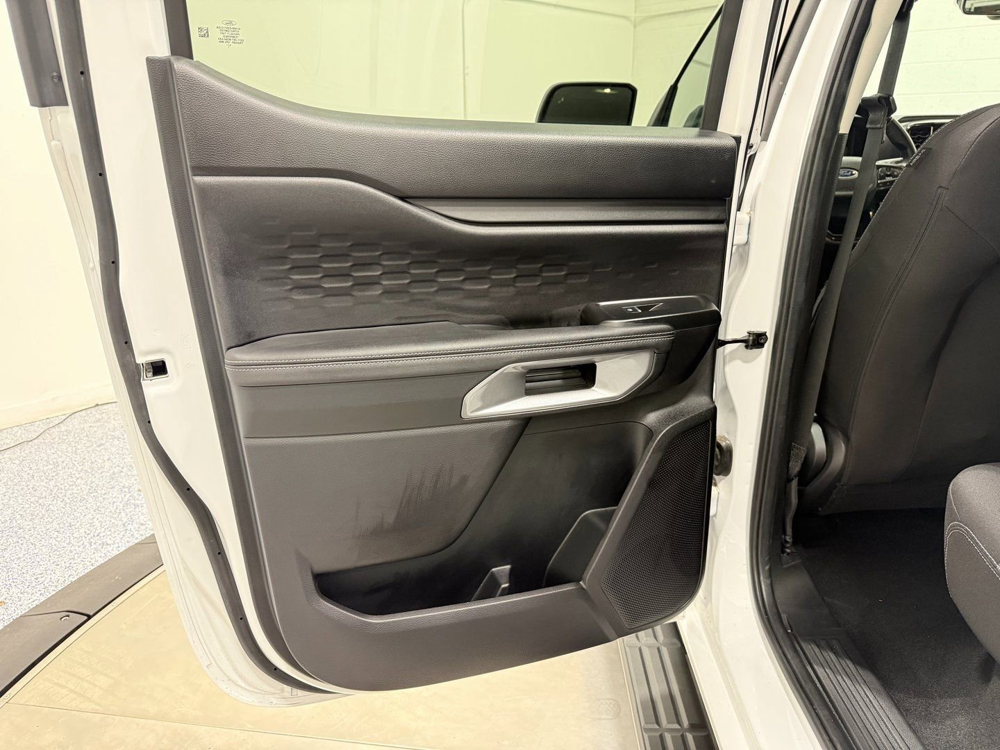 Used 2025 Ford Ranger XLT w/ Advanced Towing Package image 39