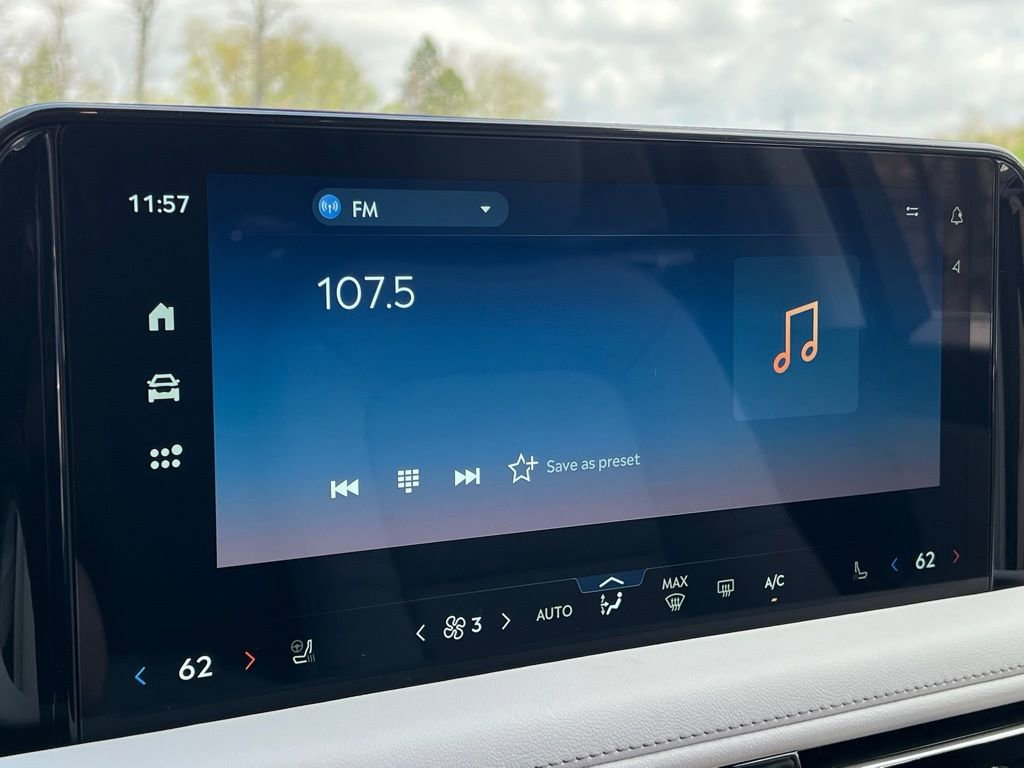 New 2026 Lincoln Aviator AWD image 11