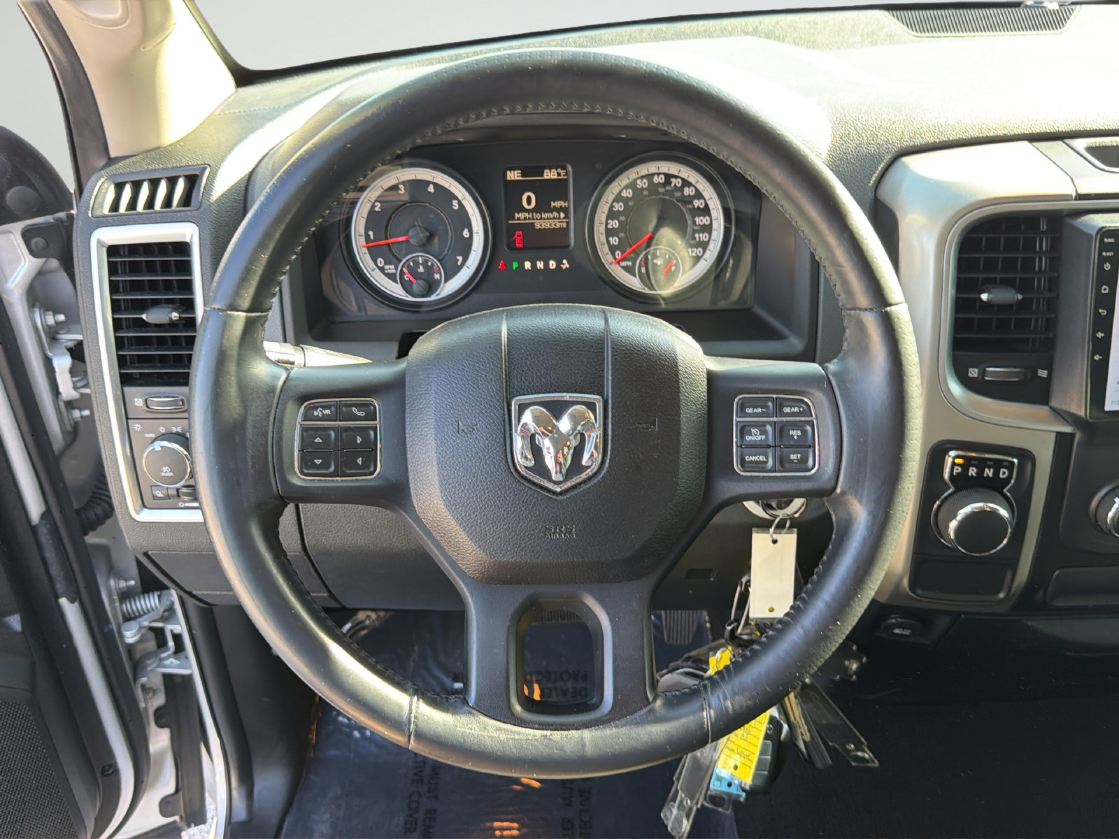 Used 2015 RAM 1500 Big Horn RWD image 17