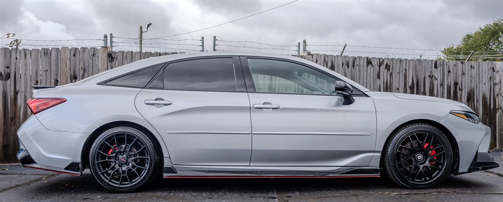 Used 2020 Toyota Avalon TRD image 6