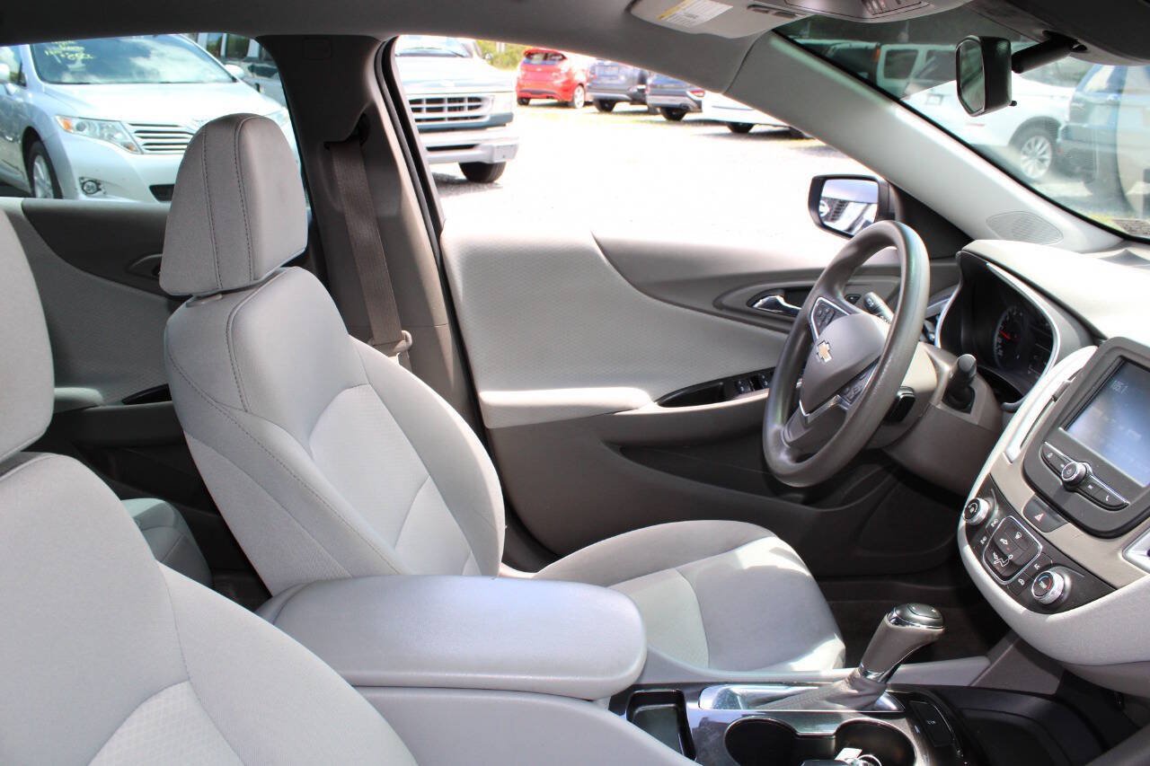 Used 2016 Chevrolet Malibu LS FWD image 11
