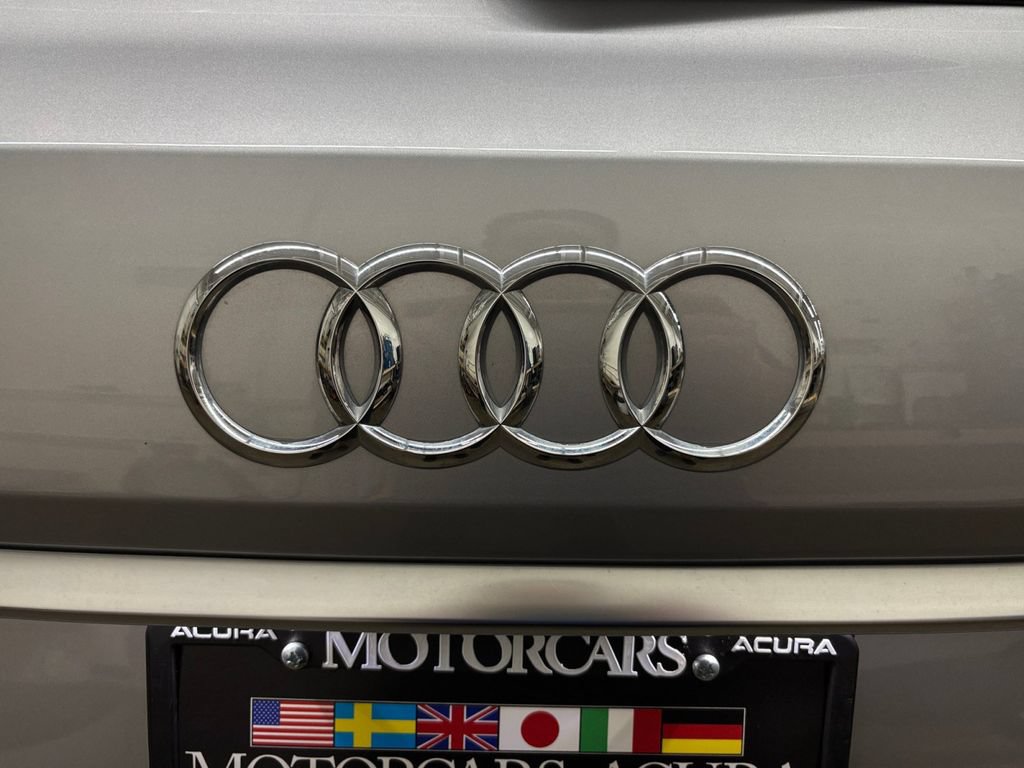 Used 2022 Audi Q7 3.0T Premium AWD/4WD image 35