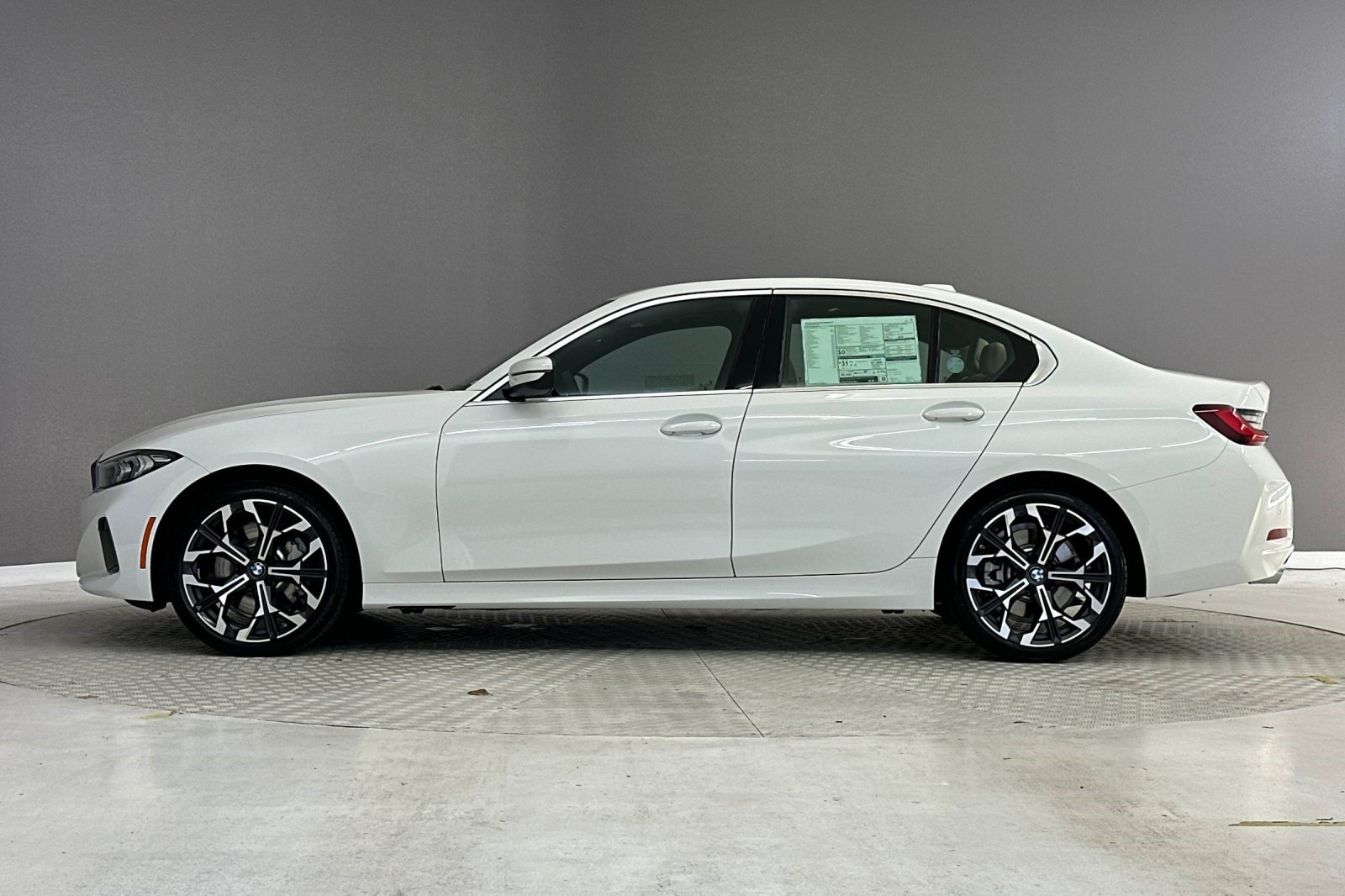 New 2026 BMW 330i Sedan w/ Convenience Package RWD image 2