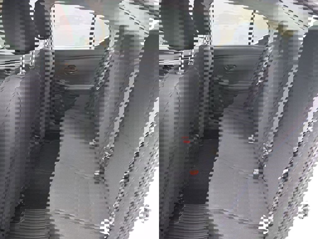 Used 2025 Nissan Sentra S image 12