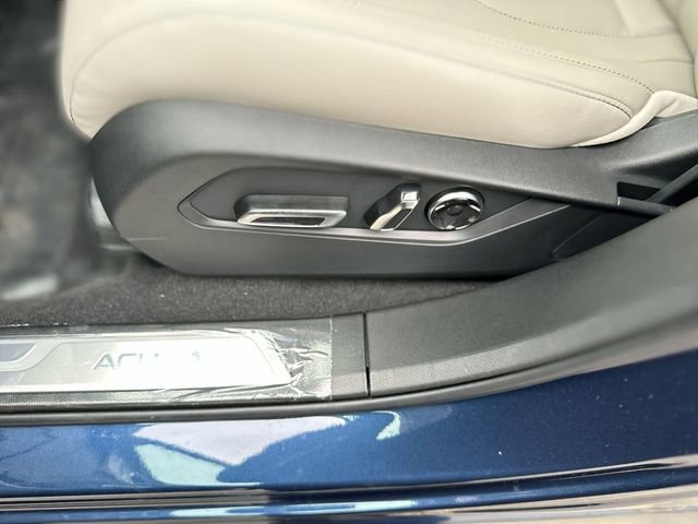 New 2026 Acura RDX SH-AWD image 13