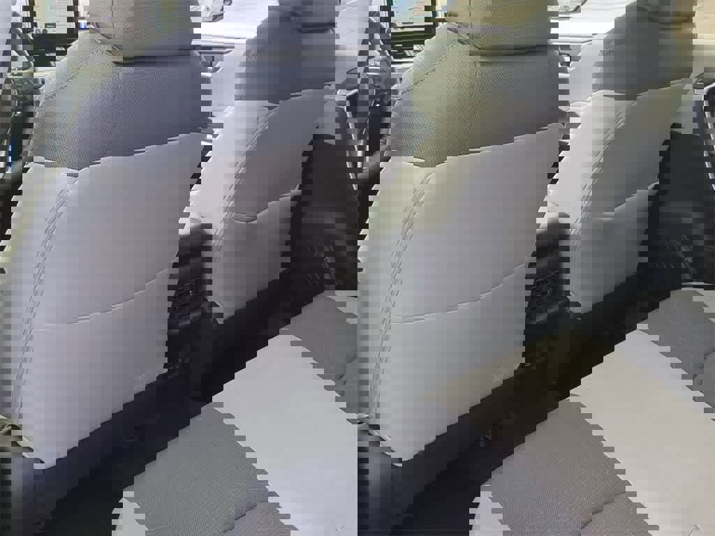 Used 2023 Toyota RAV4 XLE w/ Convenience Package image 17