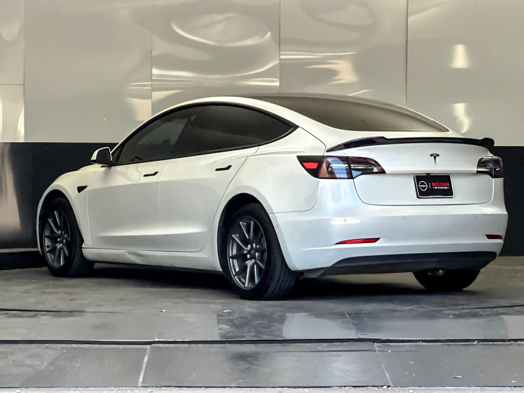 Used 2022 Tesla Model 3 Long Range AWD/4WD image 5