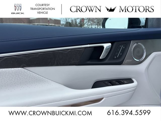 Used 2026 Buick Enclave Avenir w/ Super Cruise Package AWD/4WD image 11