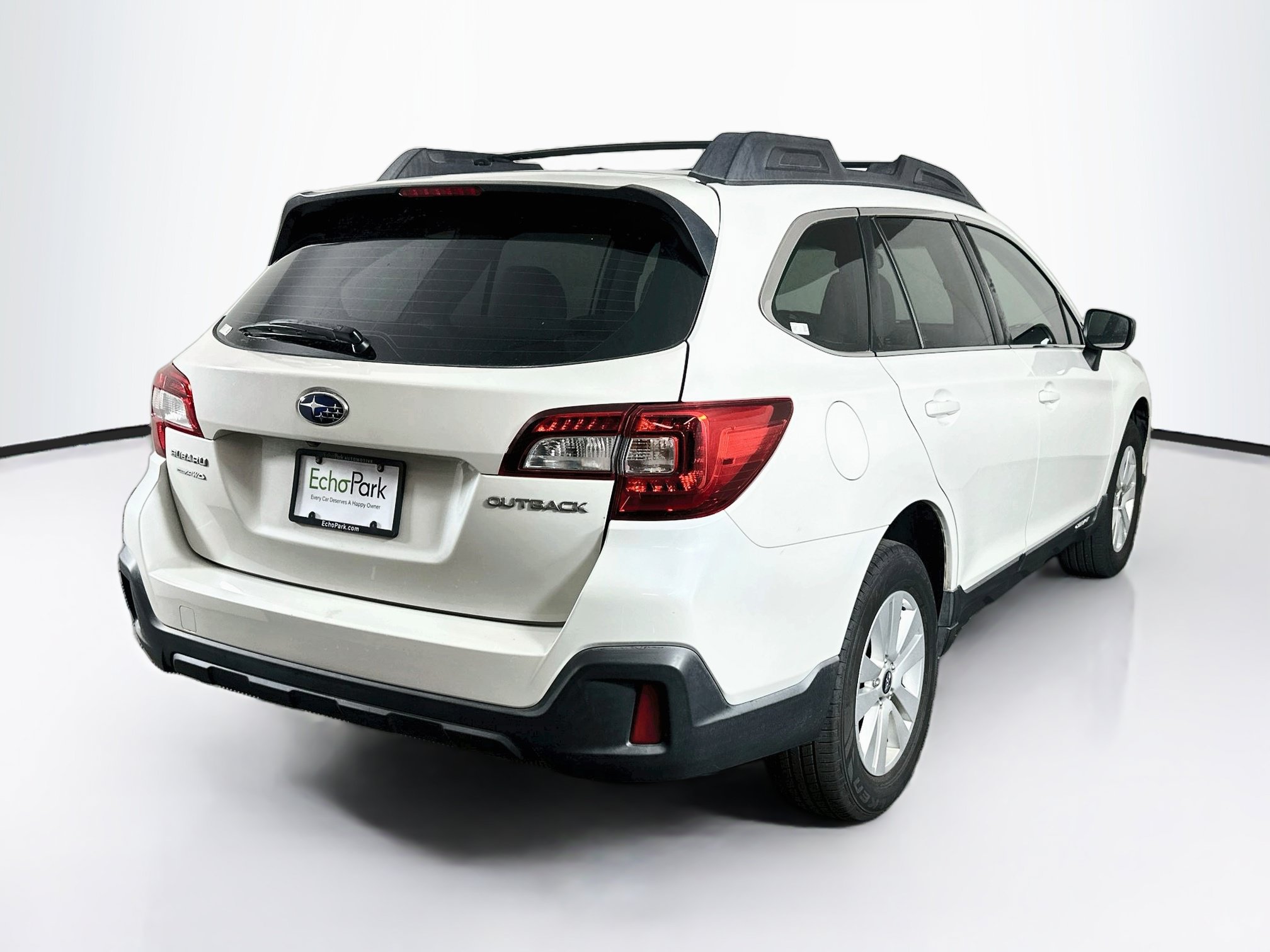 Used 2018 Subaru Outback 2.5i AWD/4WD image 9