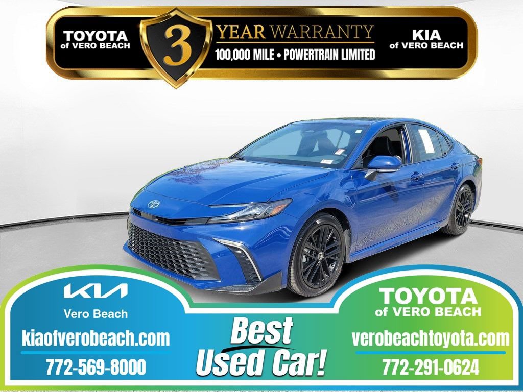 Used 2026 Toyota Camry SE FWD image 1